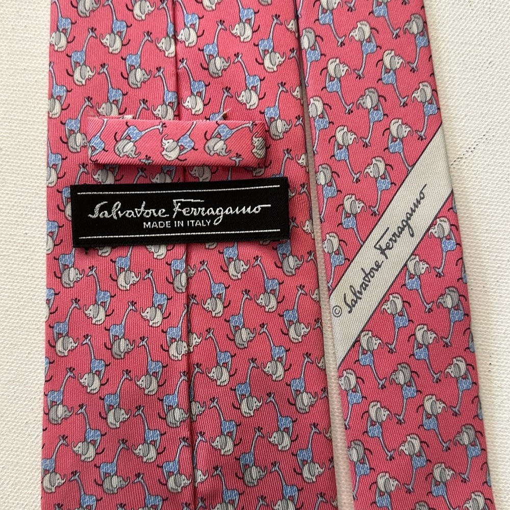 Salvatore Ferragamo - Pink Elephant Giraffe Tie - 100% silk